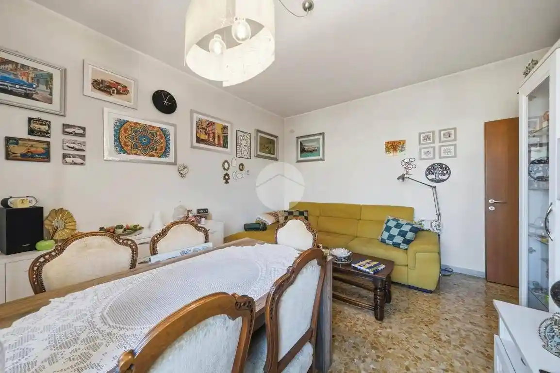 Quadrilocale via Trieste 60, Borgo Roma, Verona - foto 3