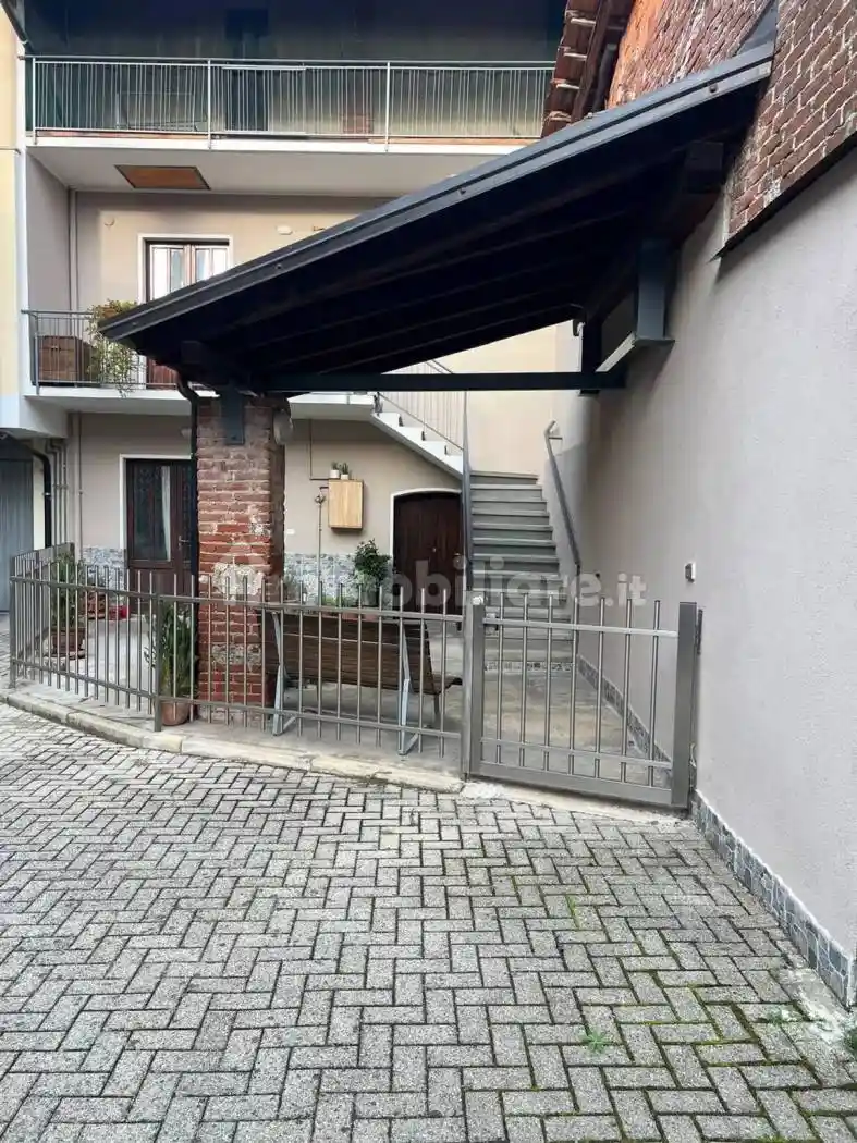 Villa unifamiliare via Mora E Gibin, 41, Centro, Borgomanero - foto 3