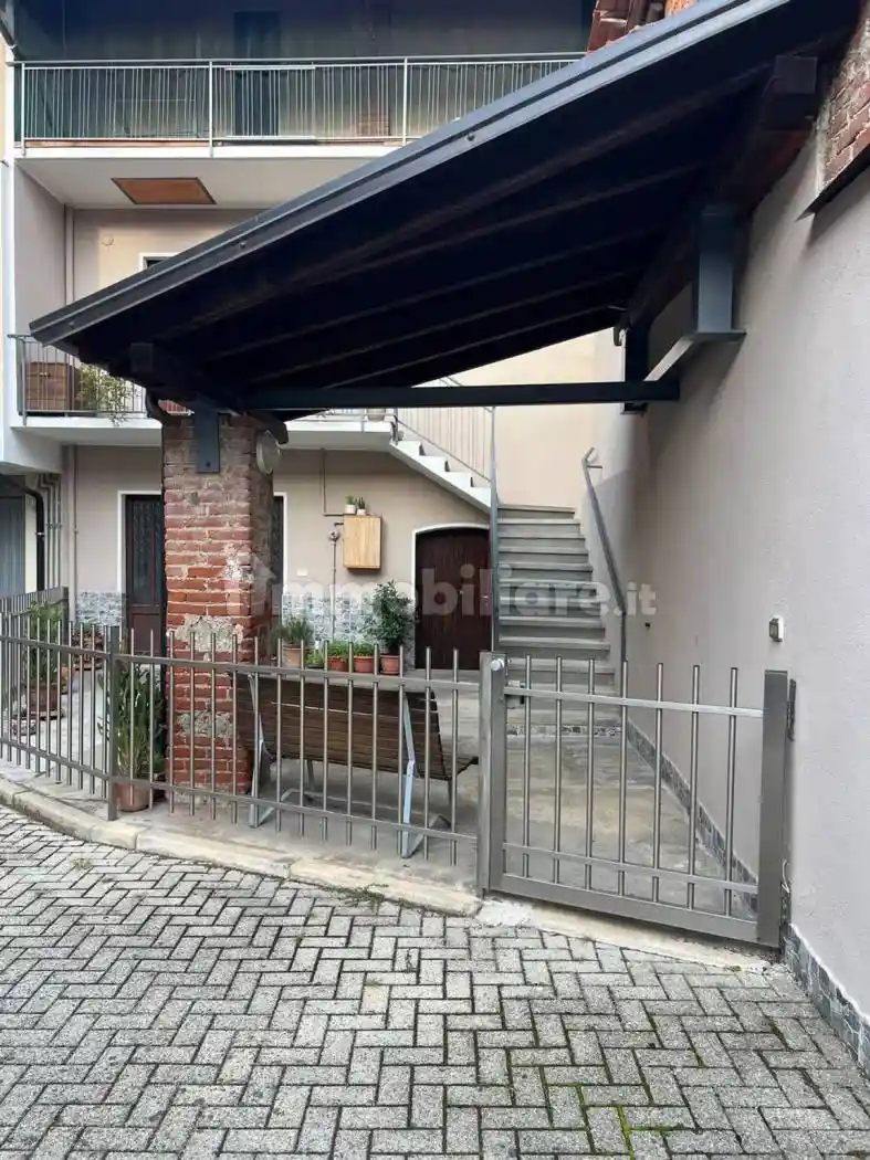 Villa unifamiliare via Mora E Gibin, 41, Centro, Borgomanero - foto 5
