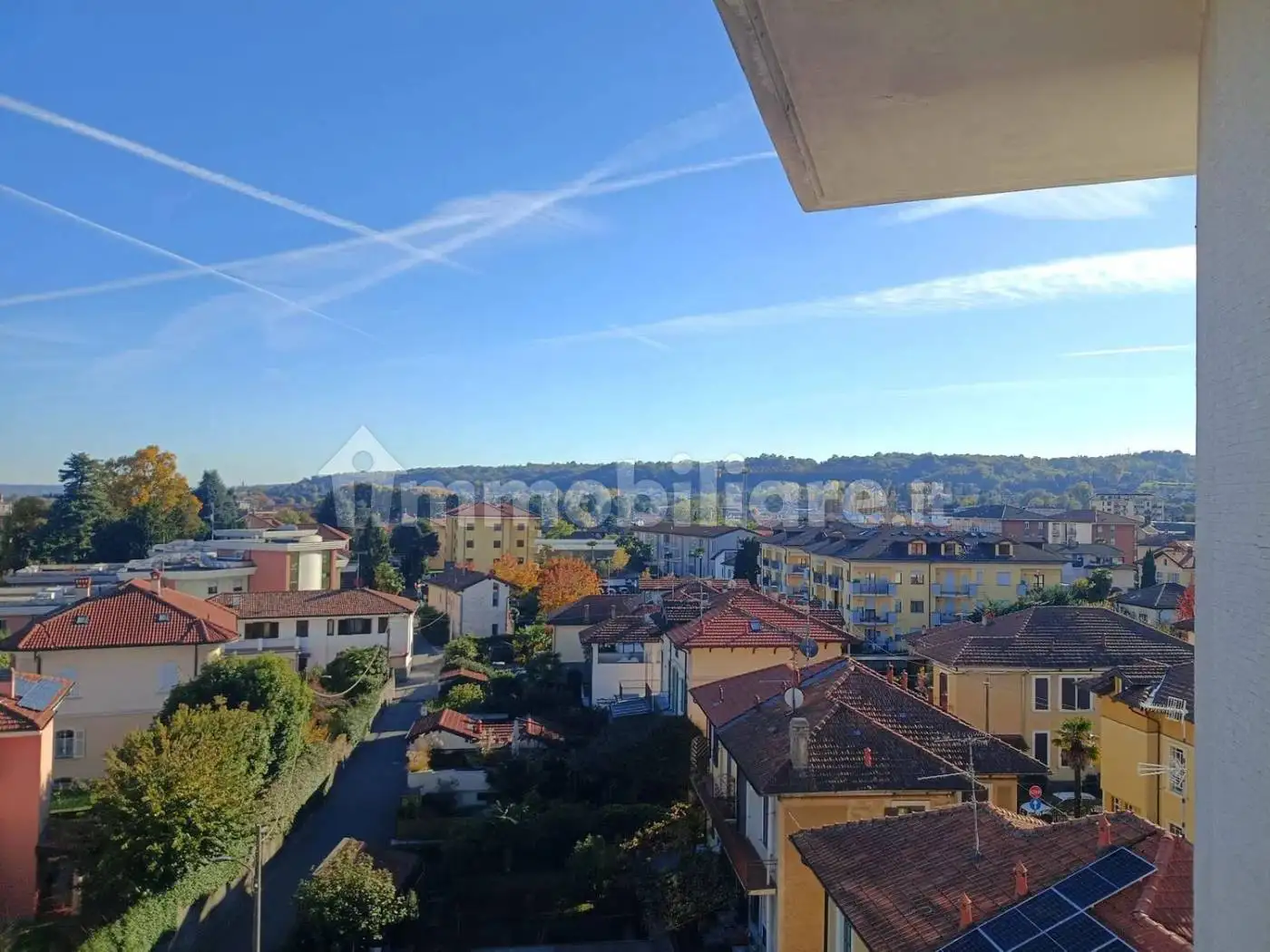 Appartamento in affitto a Arona