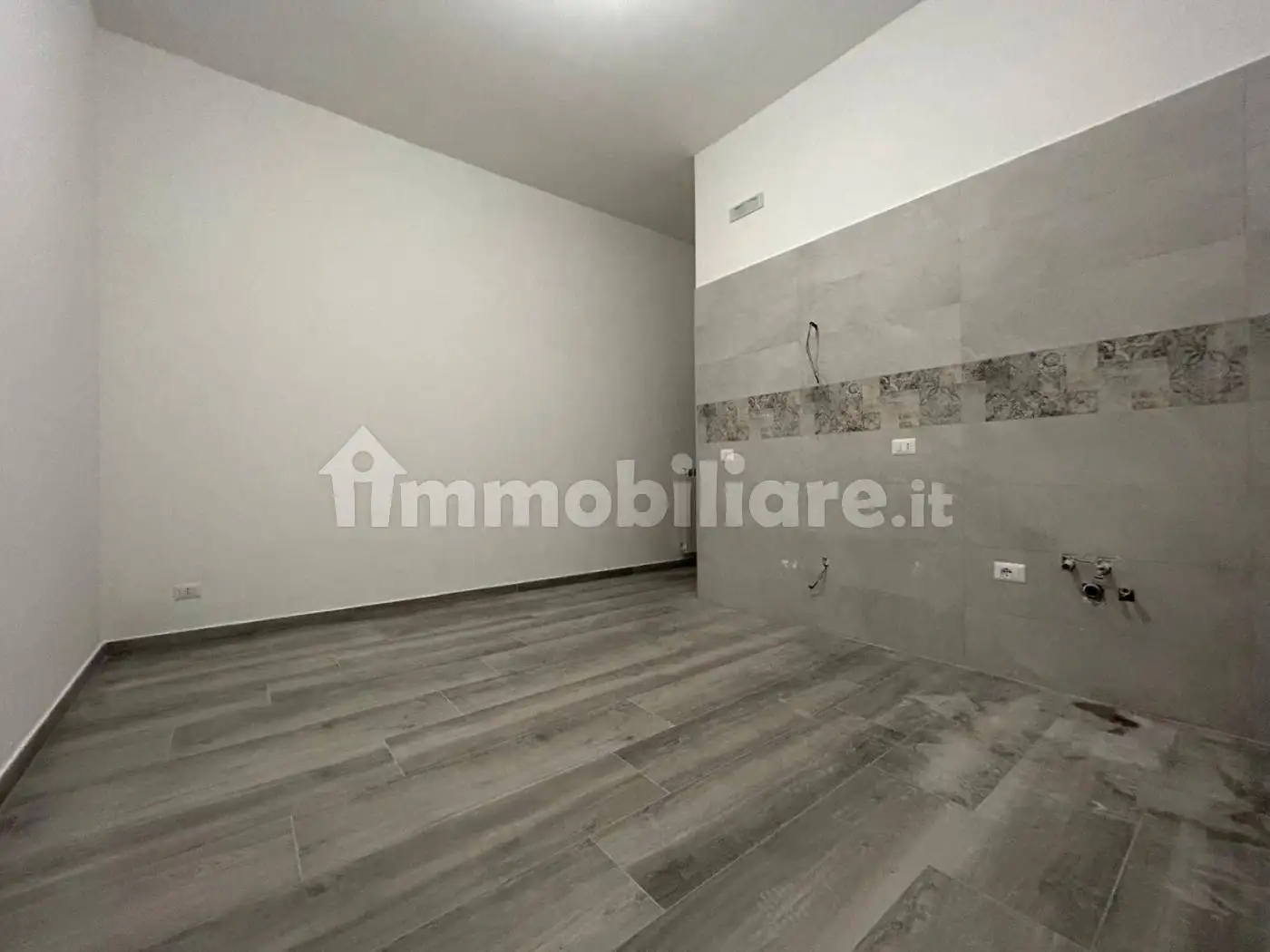 Appartamento in affitto a Maddaloni