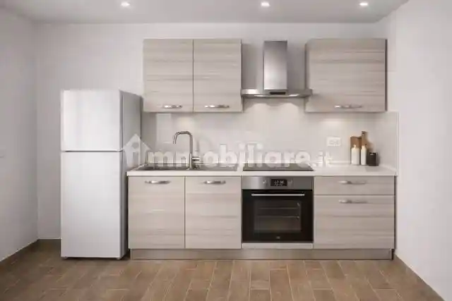 Trilocale via Carlo Collodi,  5, Lido di Camaiore, Camaiore - foto 4