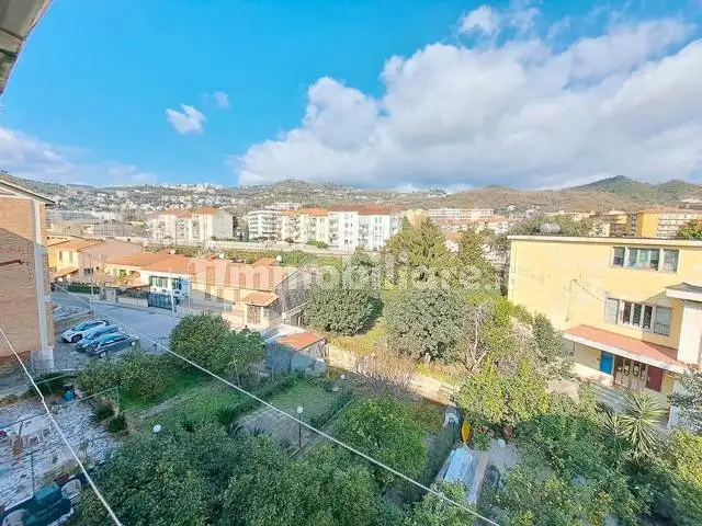 Appartamento in vendita a Salerno
