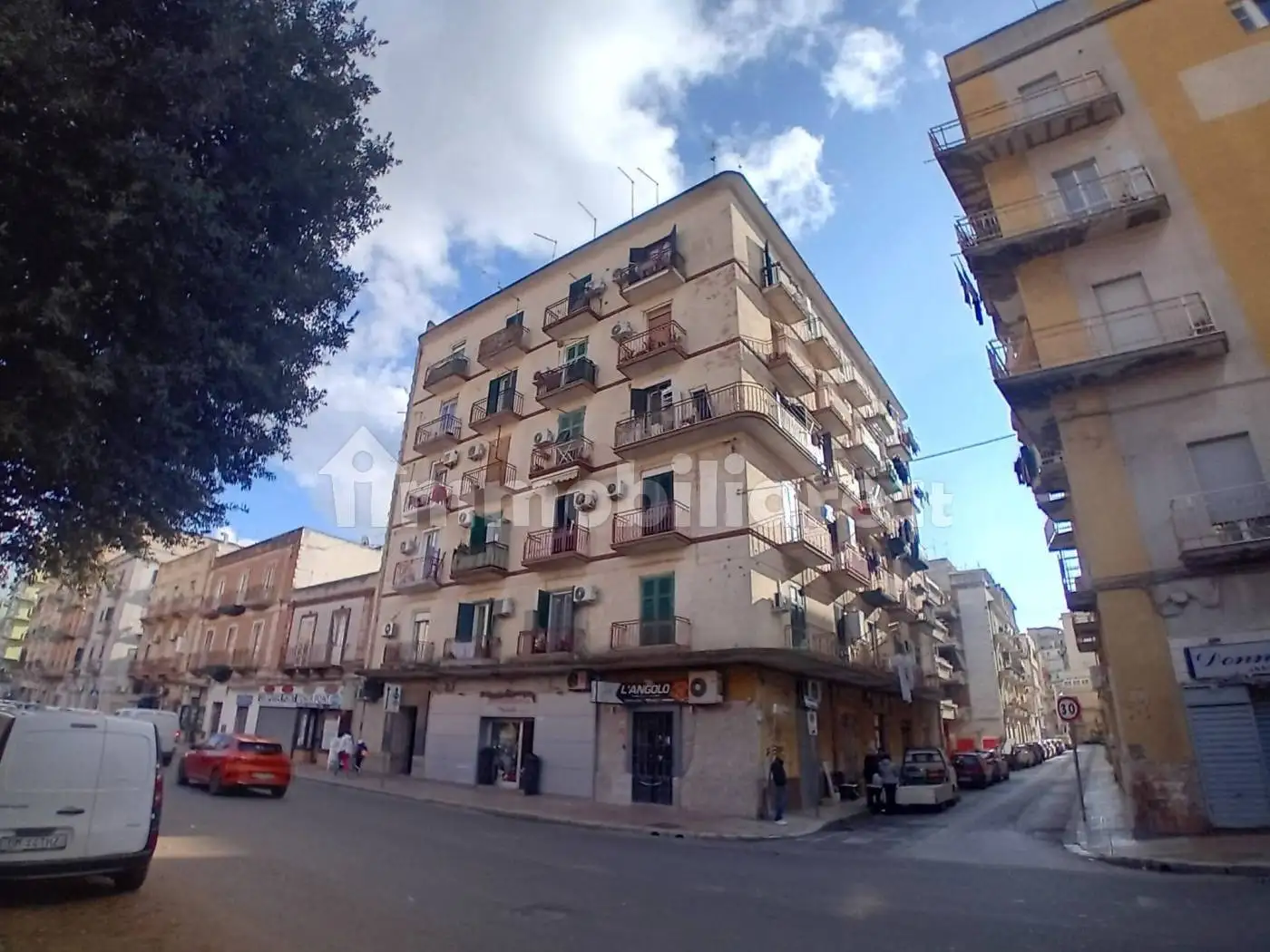 Appartamento in vendita a Taranto