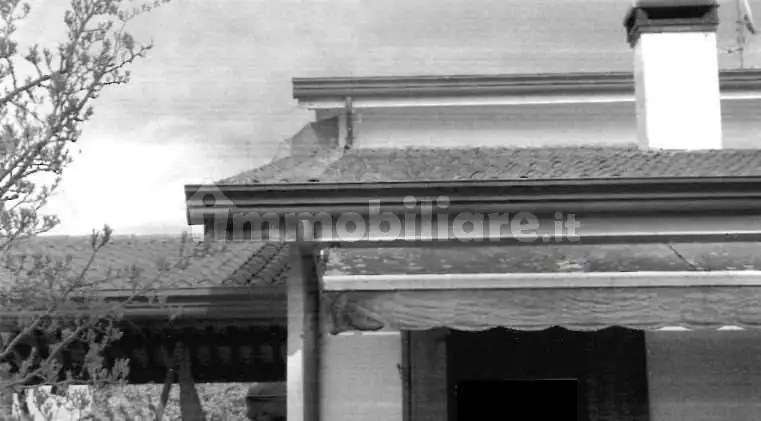 Villa in asta a Pozzonovo