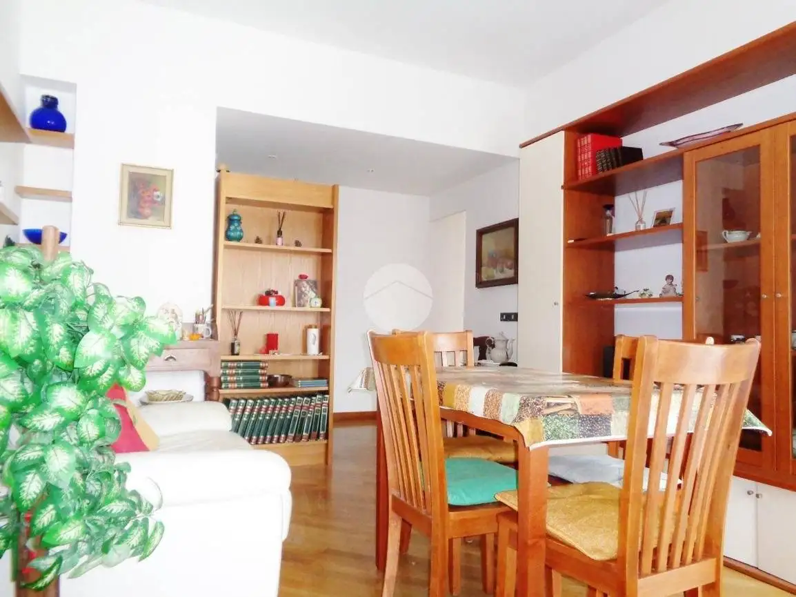 Appartamento in vendita a Voghera