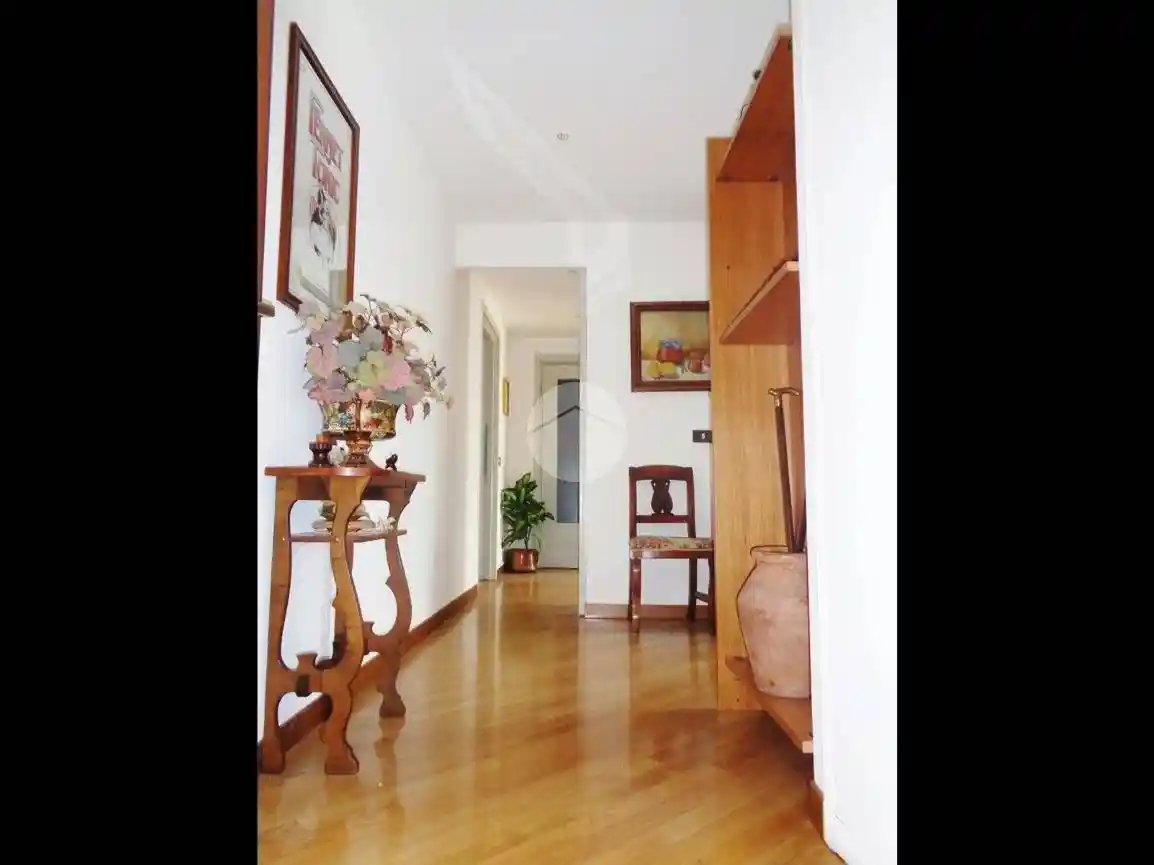 Trilocale via Jacopo Dentici 1, Centro Storico, Voghera - foto 4