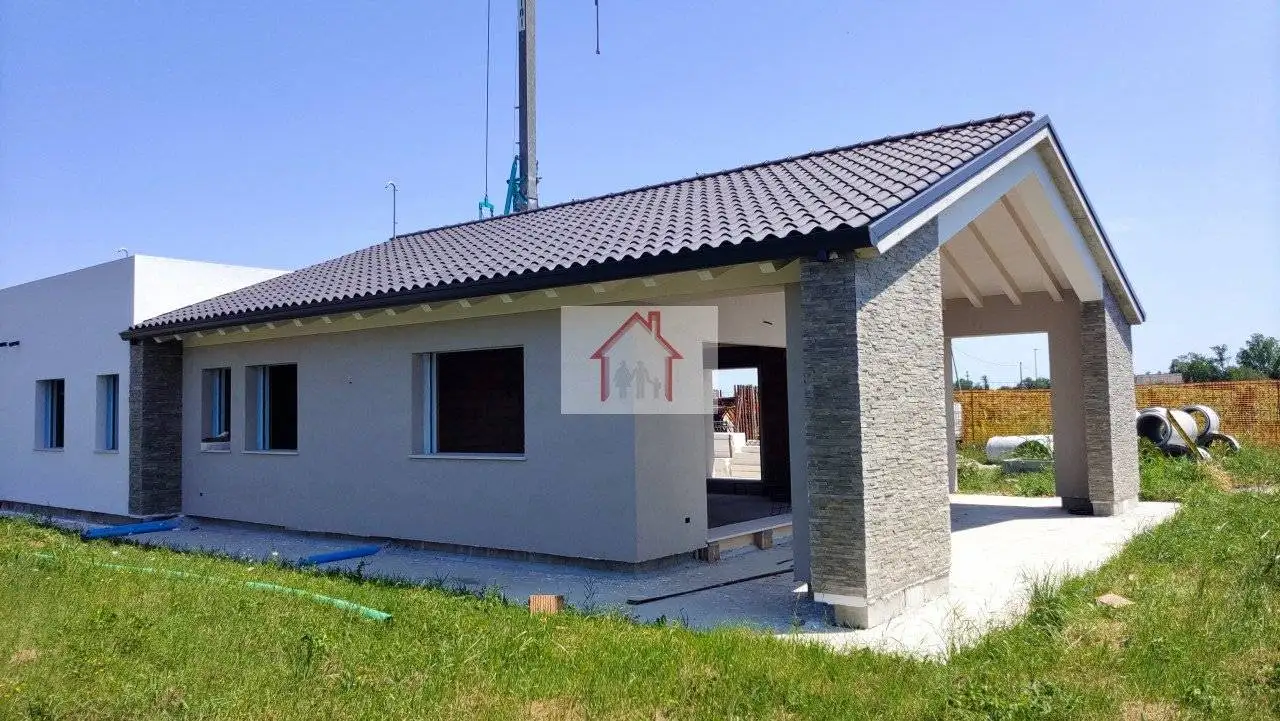 Villa in vendita a Giavera del Montello