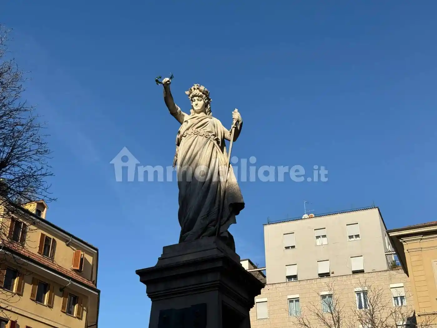 Palazzo - Edificio in Vendita - foto 2