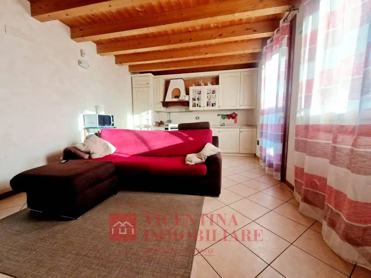 Trilocale via Francesco Petrarca 20, Ponte Di Barbarano, Barbarano Mossano - foto 4