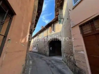 Appartamento in asta a Vaprio d'Adda