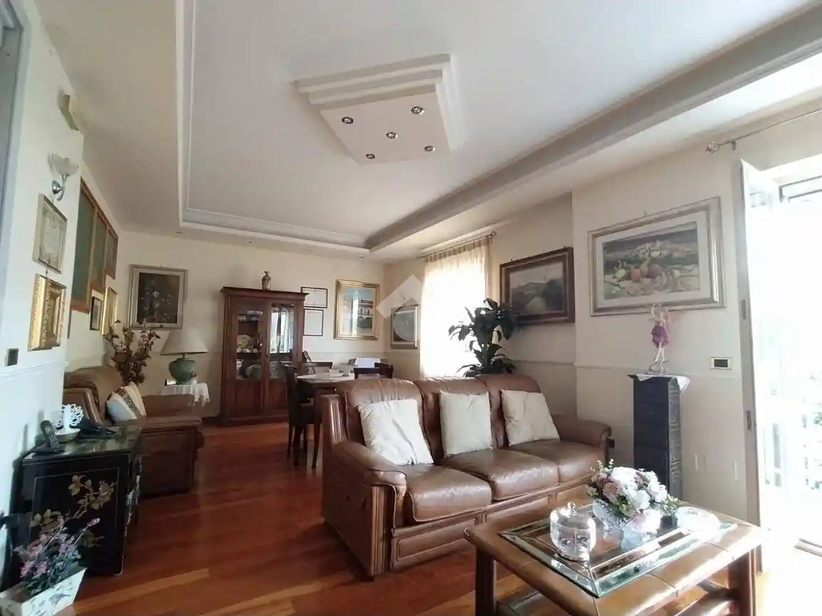 Villetta a schiera - foto 2