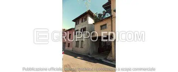 Appartamento in asta a Esine