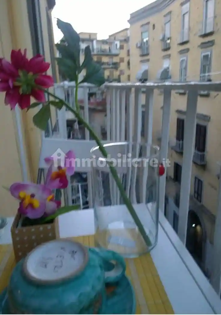 Monolocale via Luigi Settembrini 106, Centro Storico, Napoli - foto 2