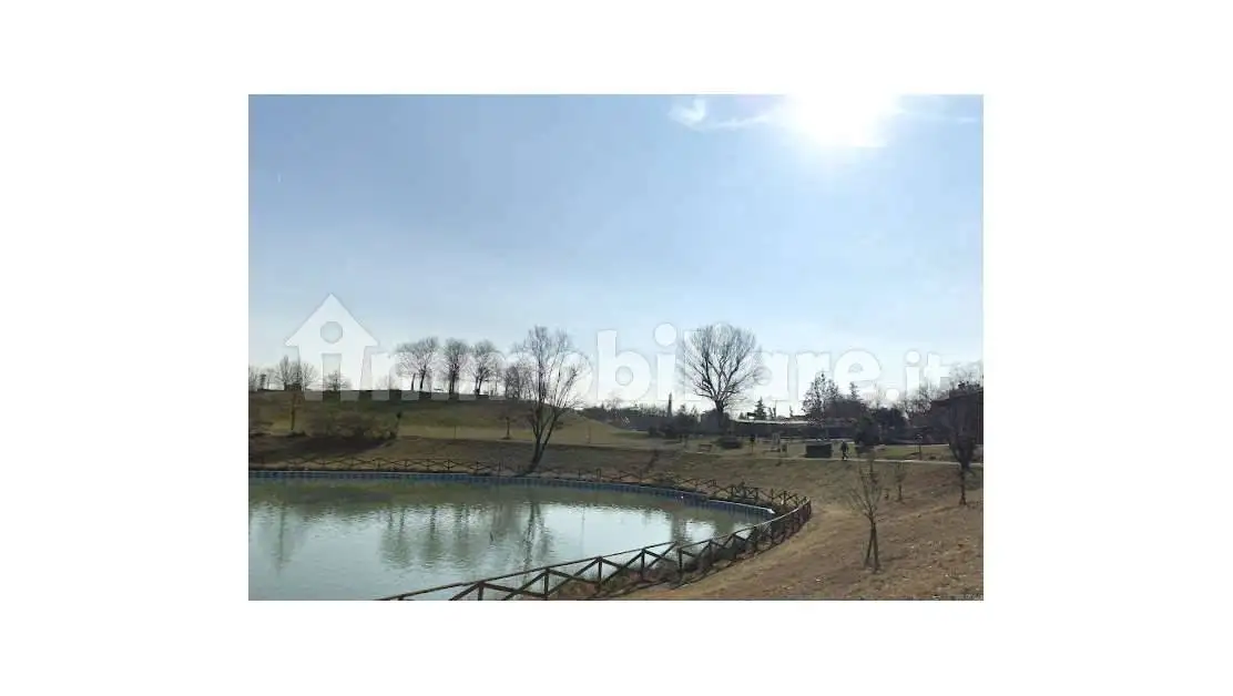 Palazzo - Edificio in vendita a Bologna