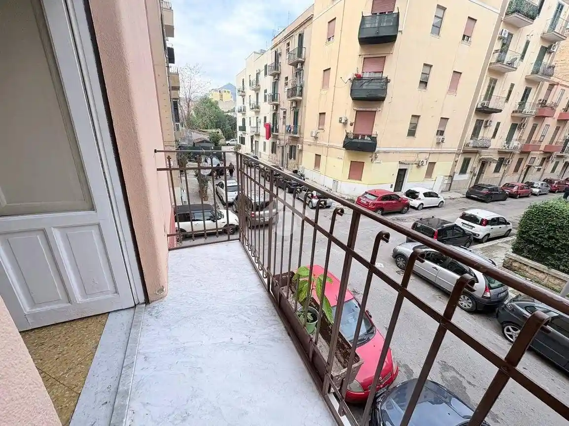 Quadrilocale via Antonio Lavaggi 6, Malaspina, Palermo - foto 3