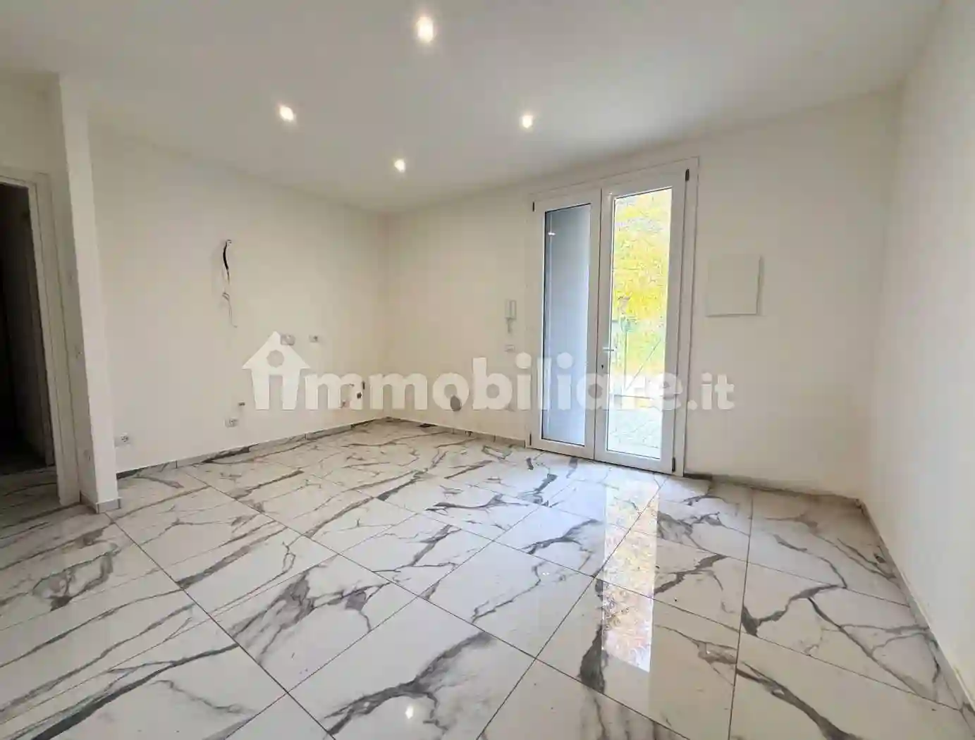 Bilocale ottimo stato, piano terra, Ospedale - Villaggio Manenti, Reggio Emilia - foto 3