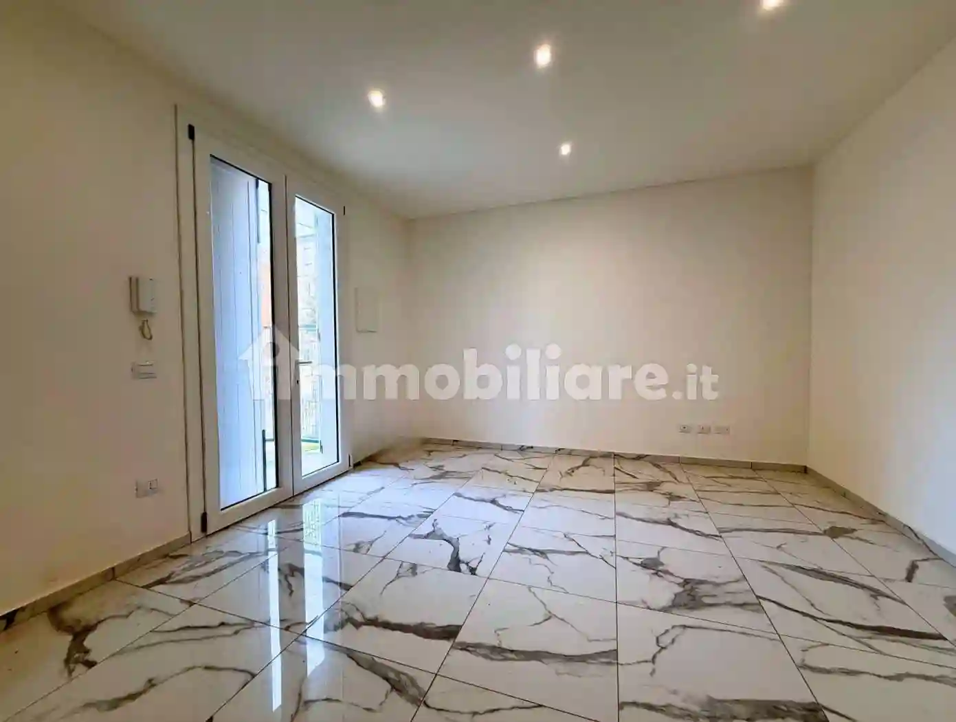 Bilocale ottimo stato, piano terra, Ospedale - Villaggio Manenti, Reggio Emilia - foto 4