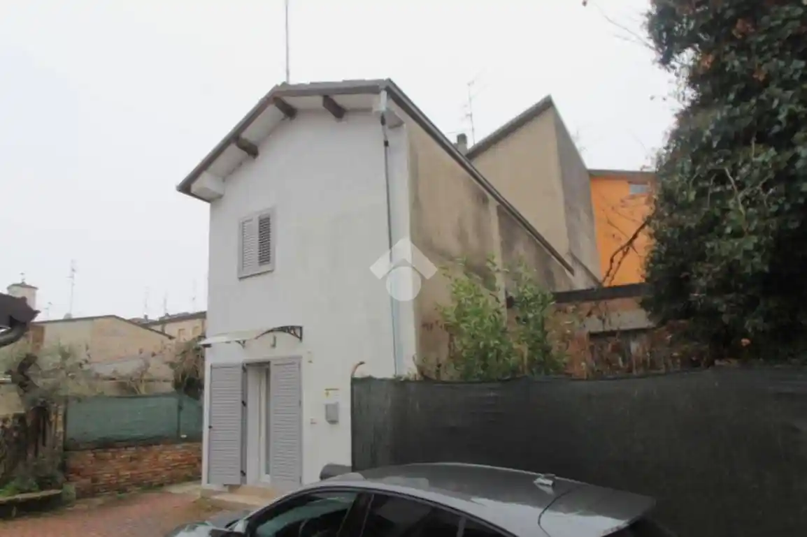 Terratetto plurifamiliare via Guido da Bagnolo 6, Centro, Bagnolo in Piano - foto 2