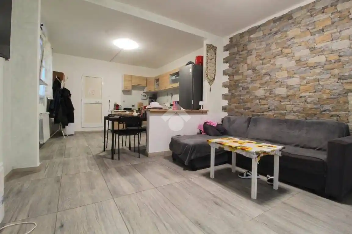 Terratetto plurifamiliare via Guido da Bagnolo 6, Centro, Bagnolo in Piano - foto 4