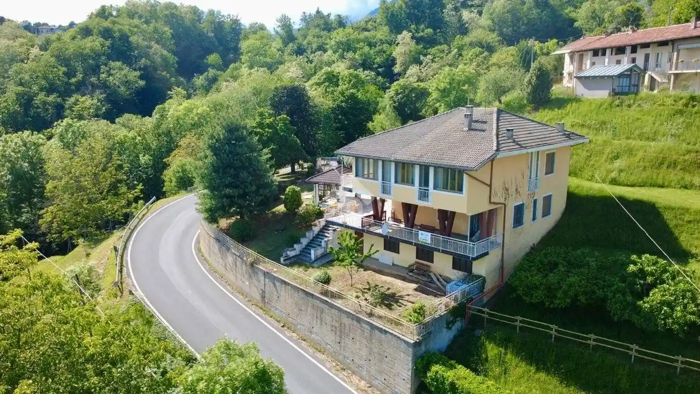Villa in vendita a Castellamonte