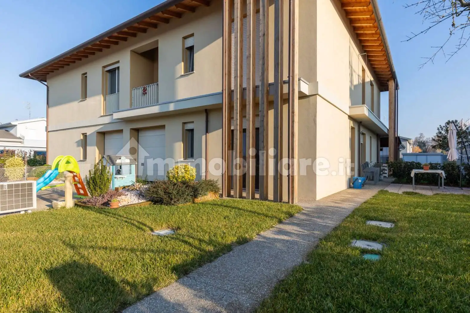 Villa in vendita a Lugo