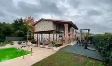 Villa in vendita a Trissino