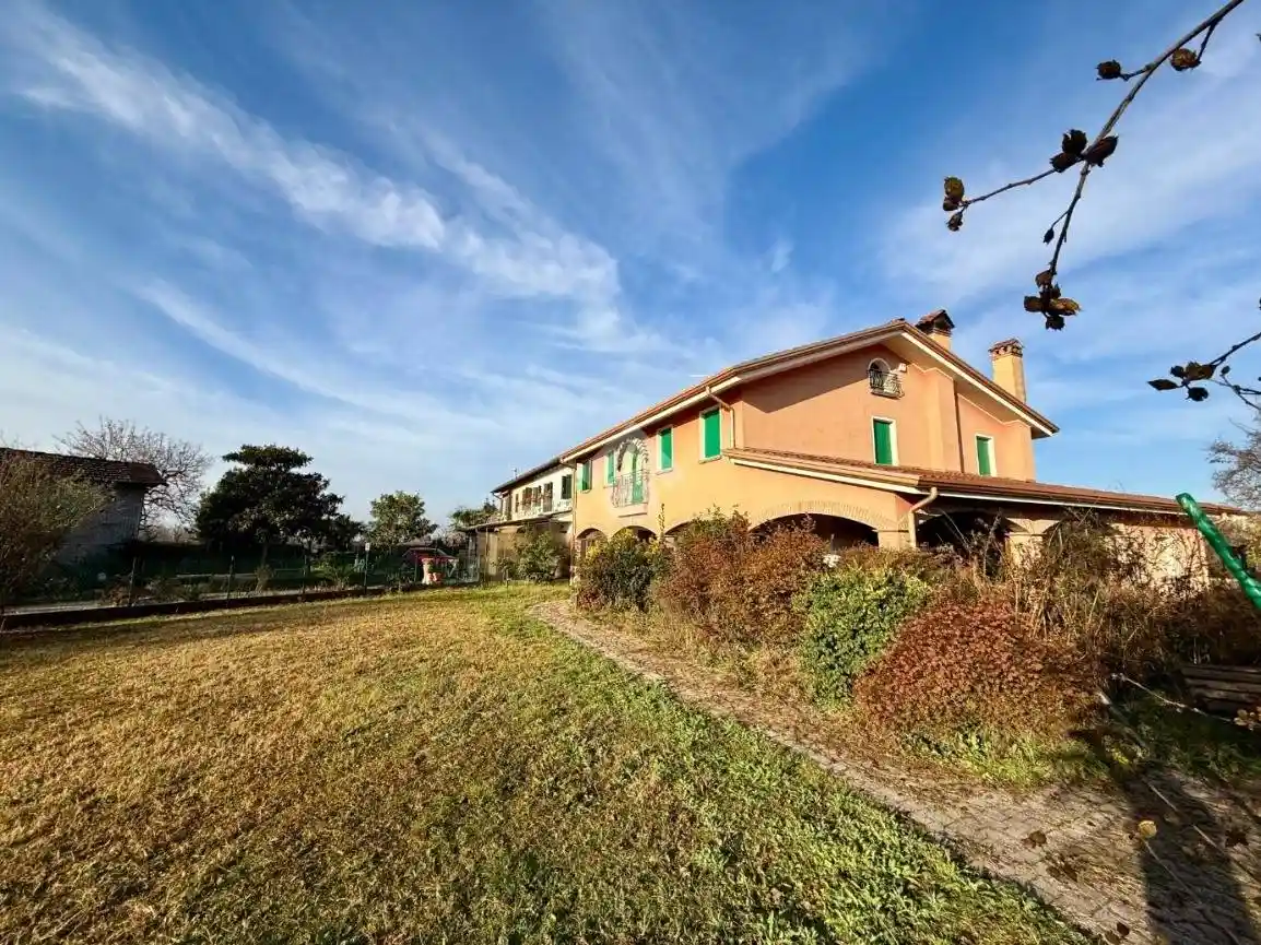 Villa plurifamiliare, buono stato, 422 m², Centro, Istrana - foto 3