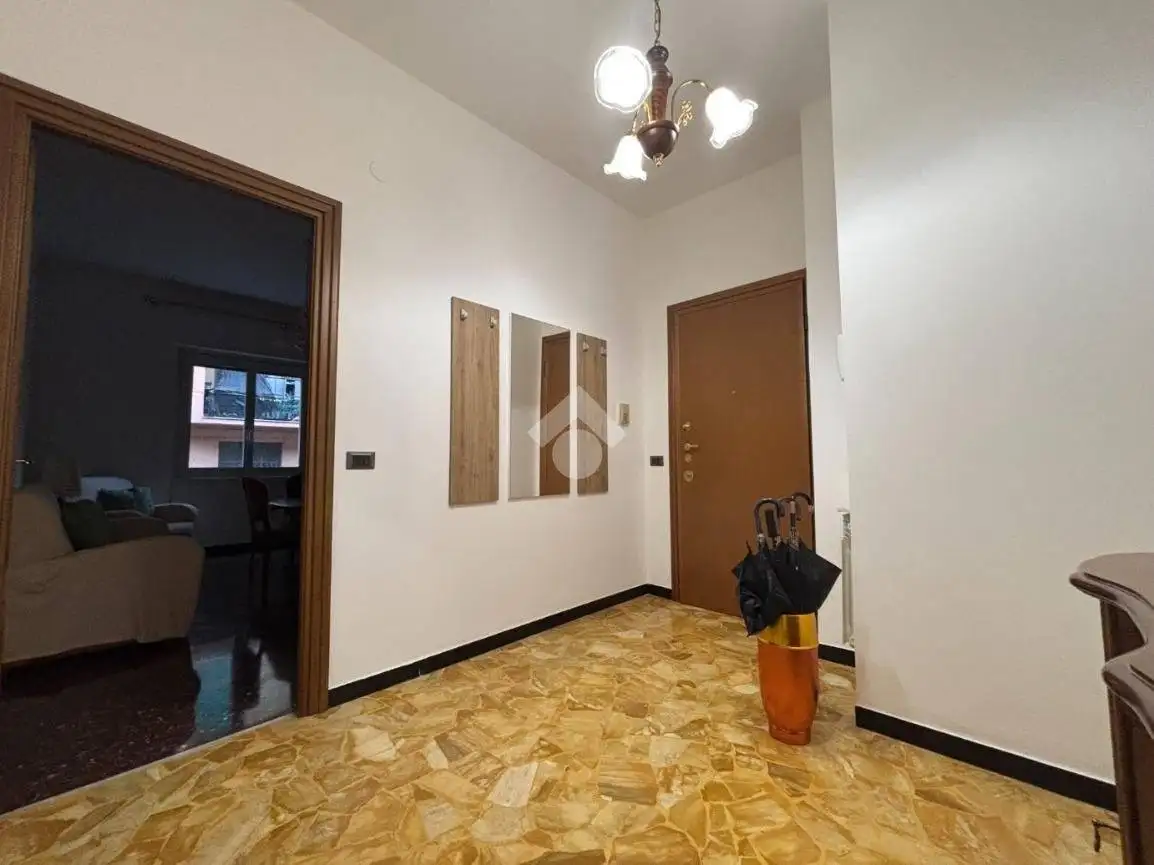 Appartamento in affitto a Genova