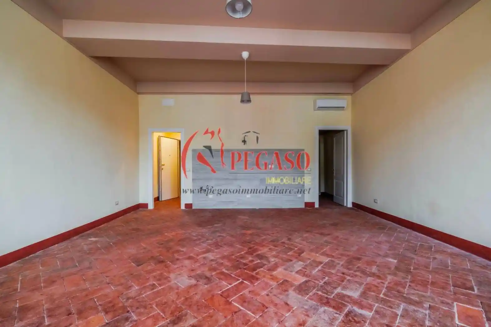 Trilocale piazza Giuseppe Mazzini, Centro, Pescia - foto 4