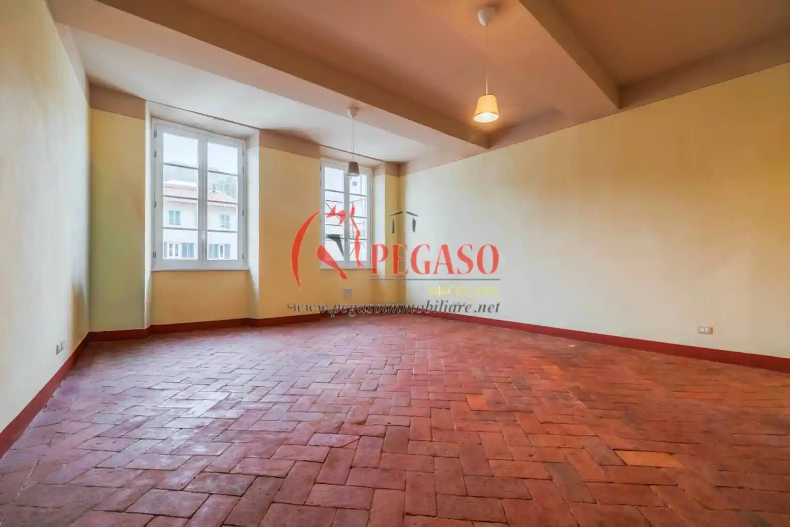 Trilocale piazza Giuseppe Mazzini, Centro, Pescia - foto 5