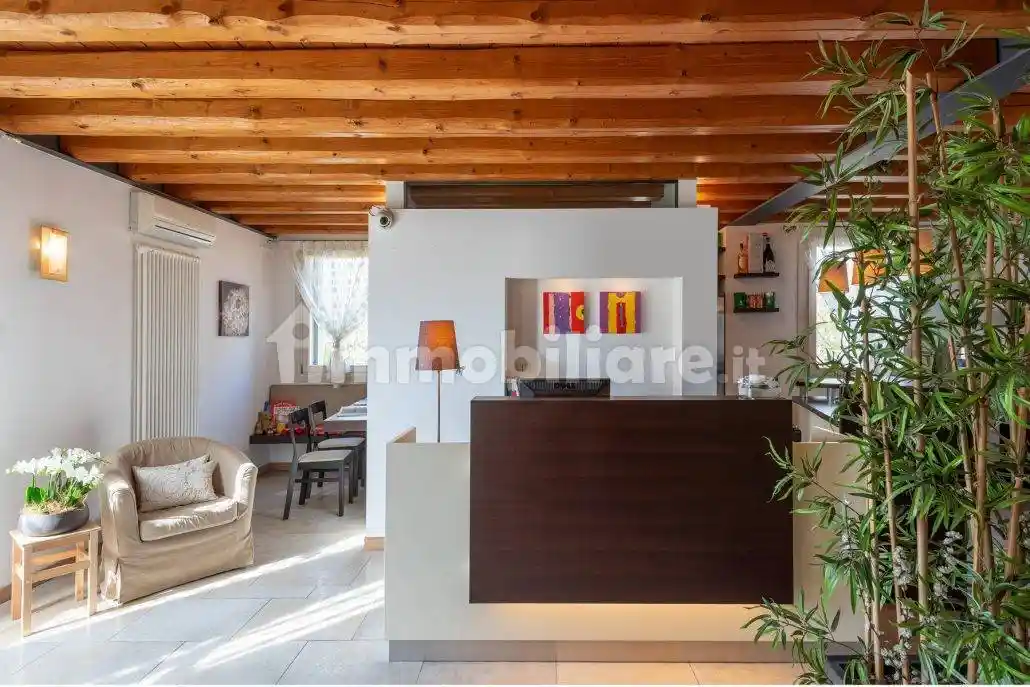 Albergo in Vendita - foto 2