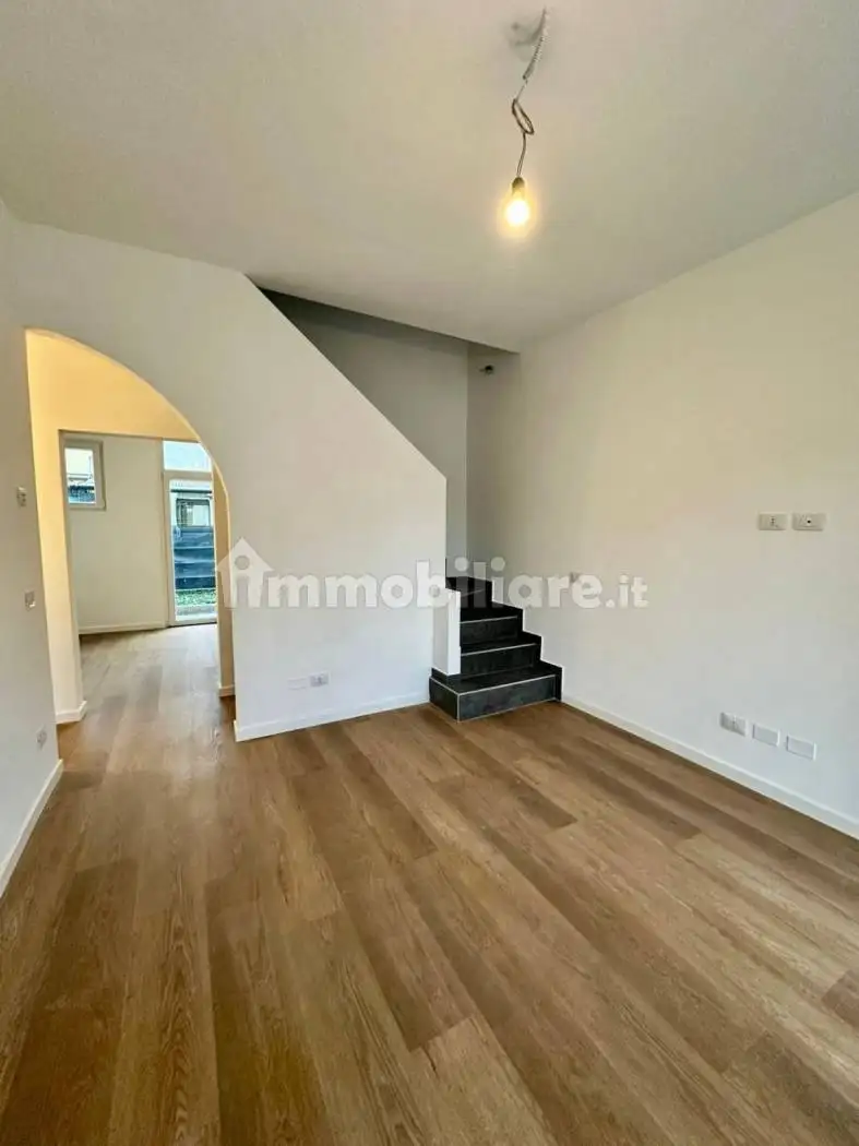 Villetta a schiera in vendita a Brescia