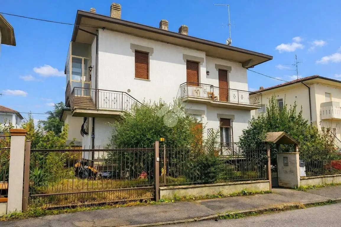 Villa in vendita a Forlì