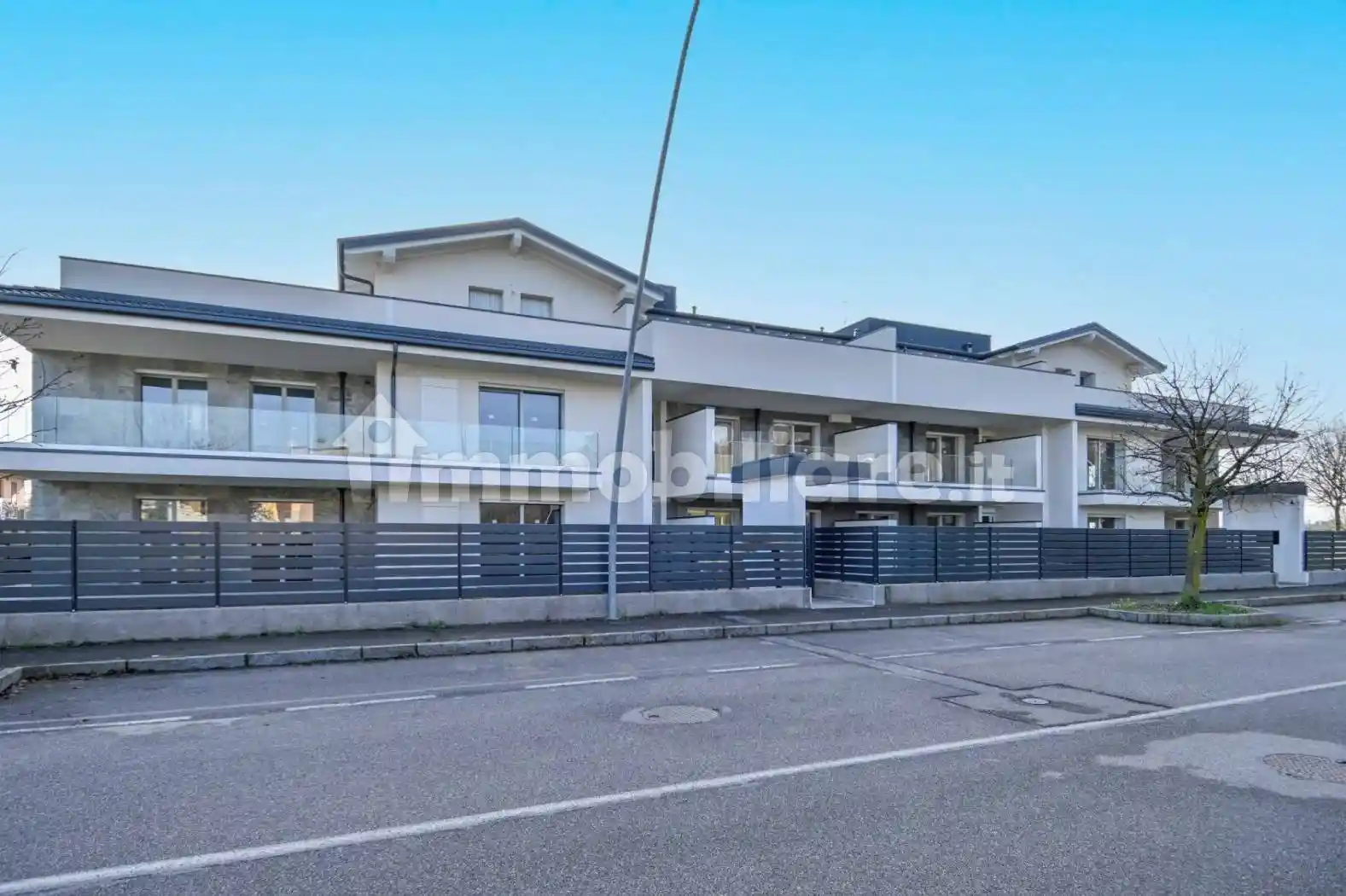 Trilocale via Carlo Alberto Dalla Chiesa 241, Calusco d'Adda - foto 2