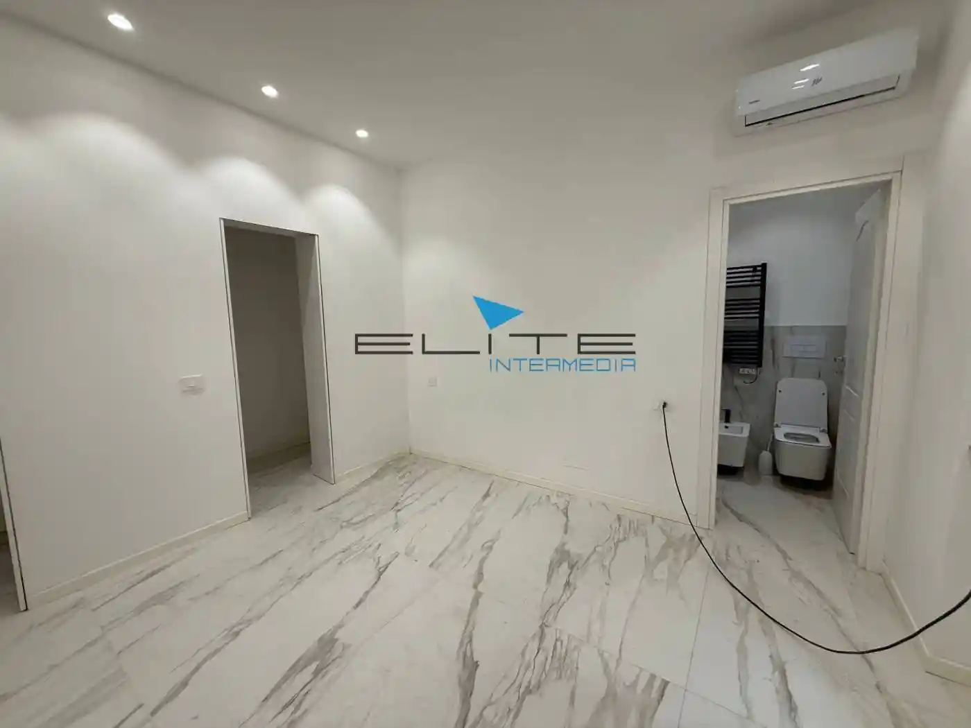 Bilocale corso Vittorio Emanuele Ii, Via Venezia - Lungofiume Paolucci, Pescara - foto 2