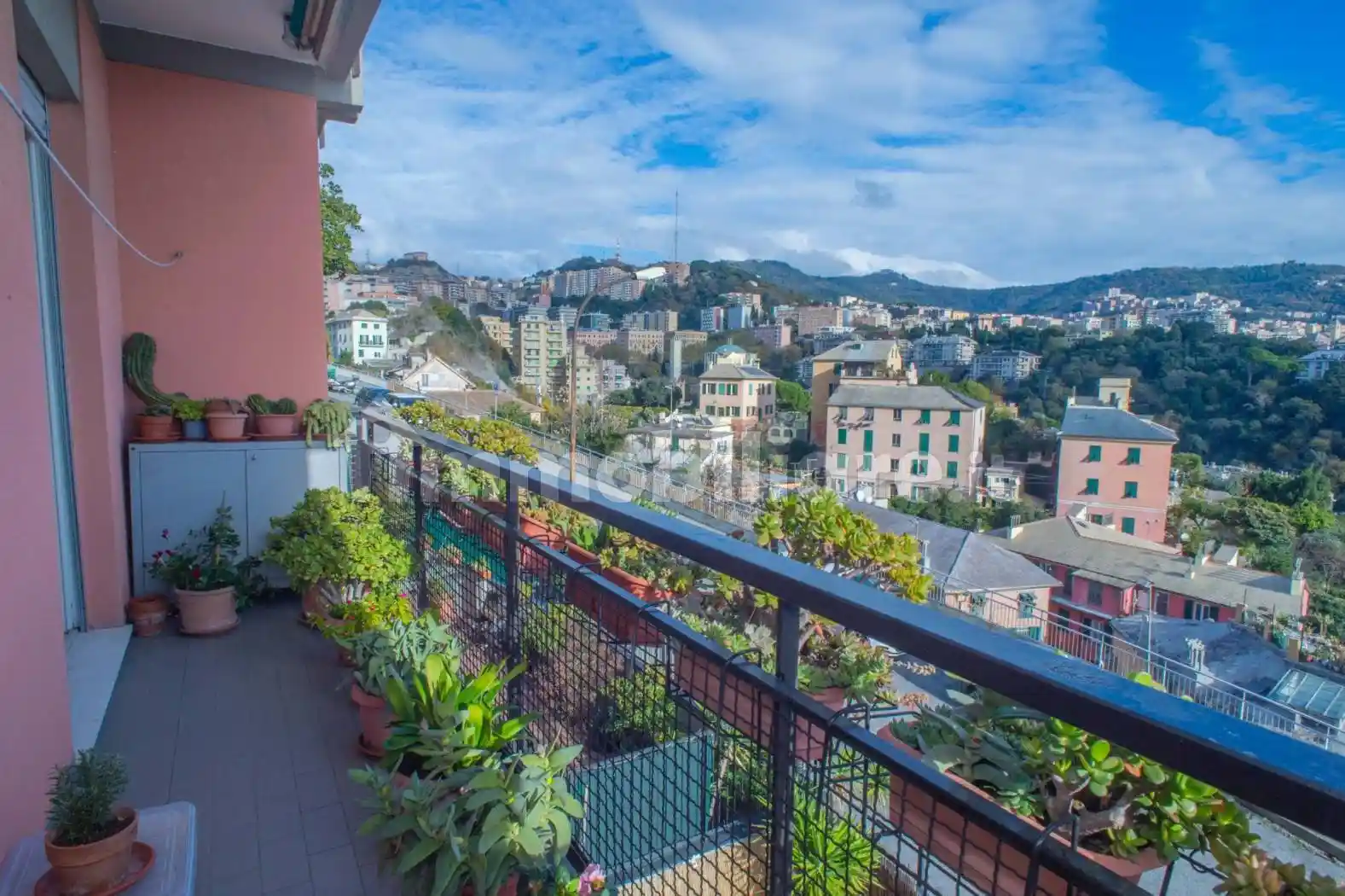 Appartamento via Gaetano Barbareschi, Dinegro, Genova - foto 2