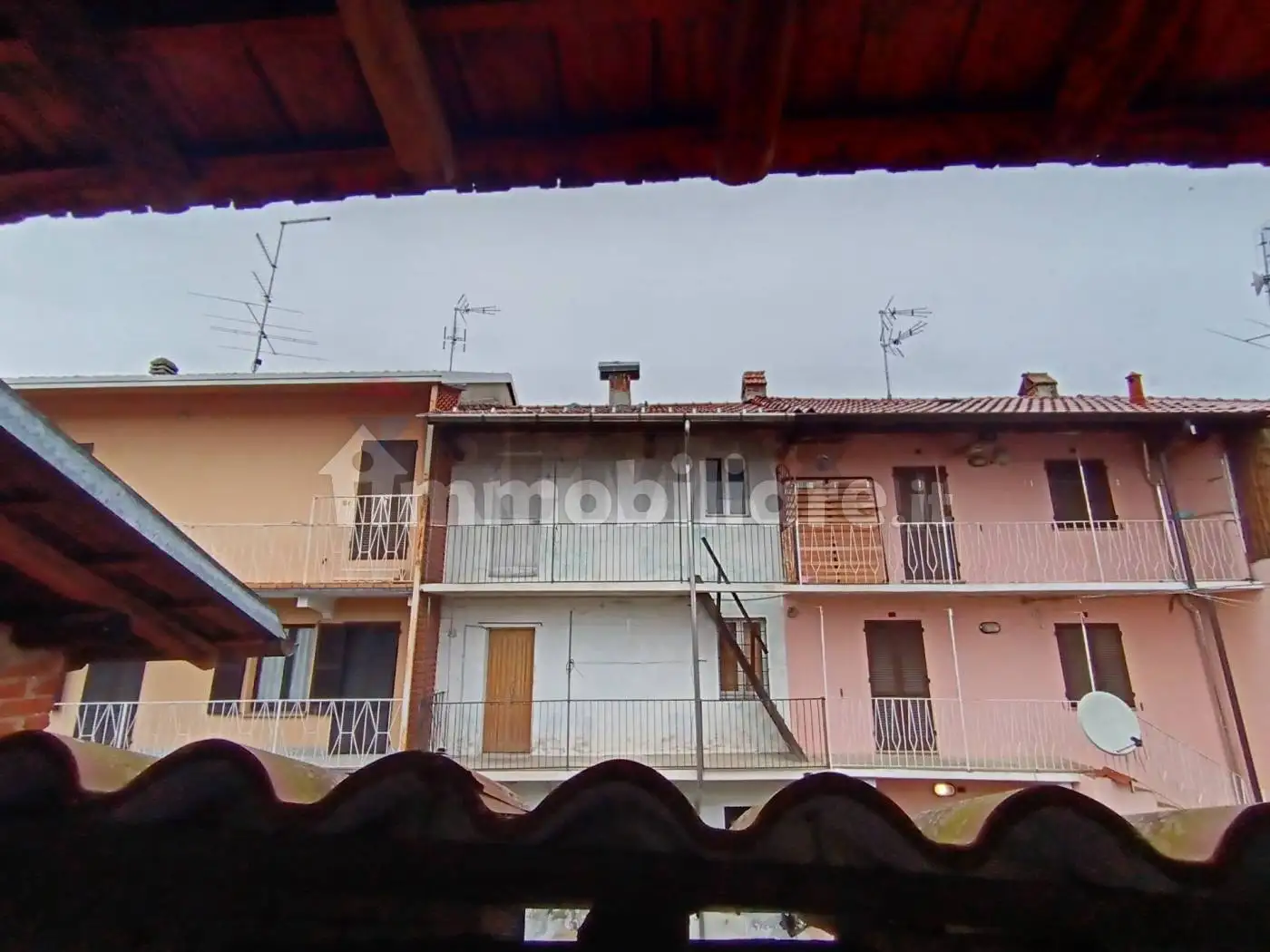 Villetta a schiera in vendita a Pombia