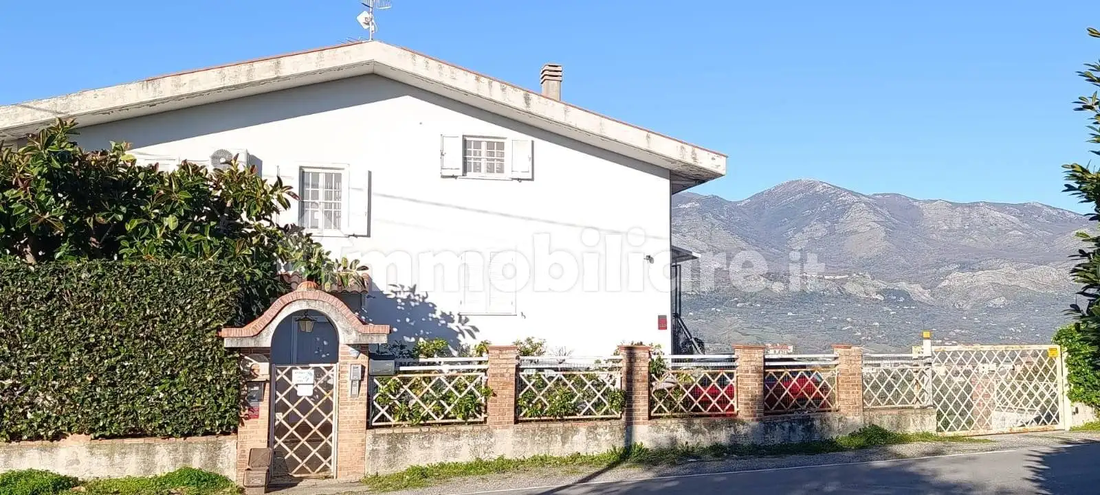 Villa in vendita a Minturno