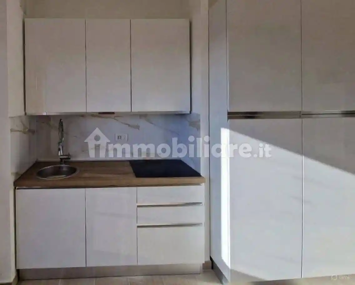 Appartamento via Carlo Porta 97, Legnarello, Legnano - foto 2