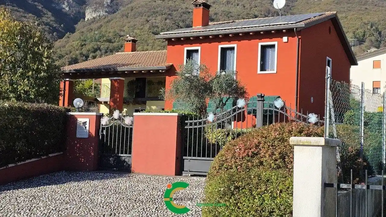 Villa unifamiliare, ottimo stato, 200 m², Centro, Borso del Grappa - foto 3