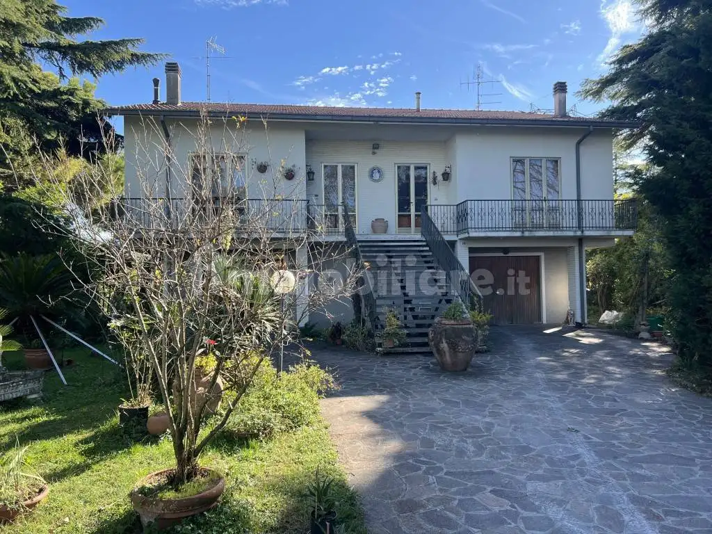 Villa in vendita a Rimini