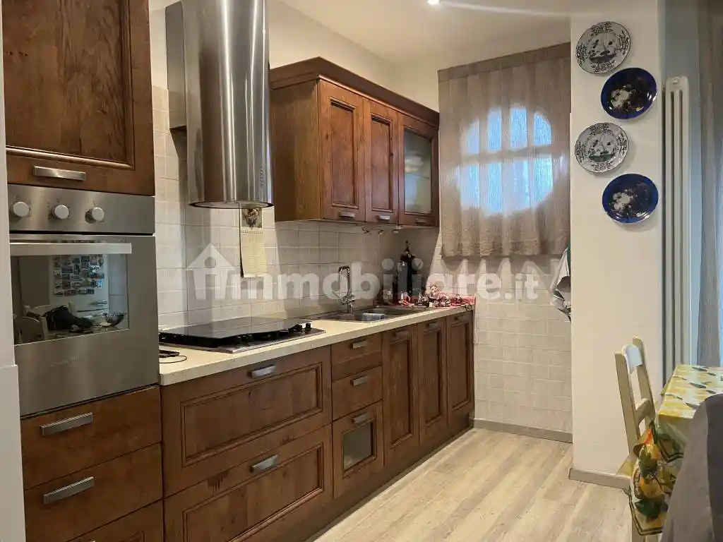 Trilocale buono stato, primo piano, Villaggio Primo Maggio, Rimini - foto 2