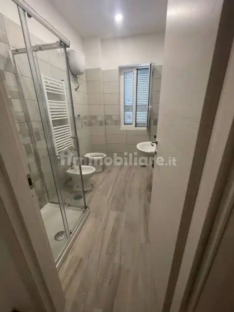 Trilocale ottimo stato, sesto piano, Pianura, Napoli - foto 5