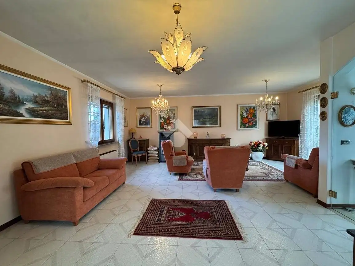 Villa in vendita a Feltre