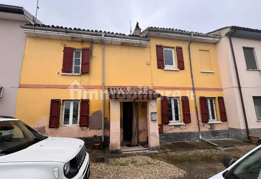 Appartamento in asta a Pancarana