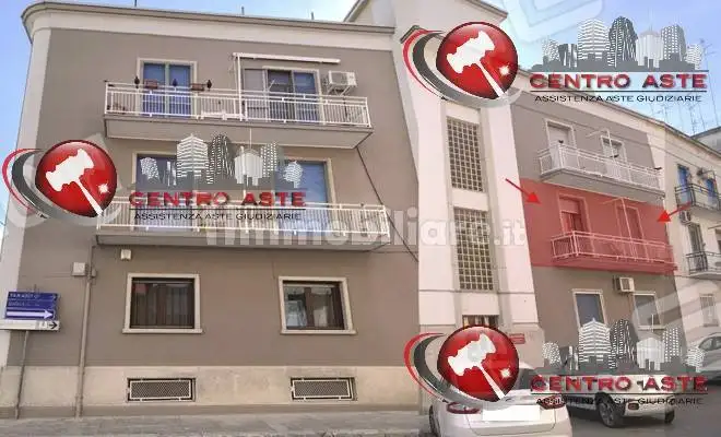 Appartamento in asta a Acquaviva delle Fonti