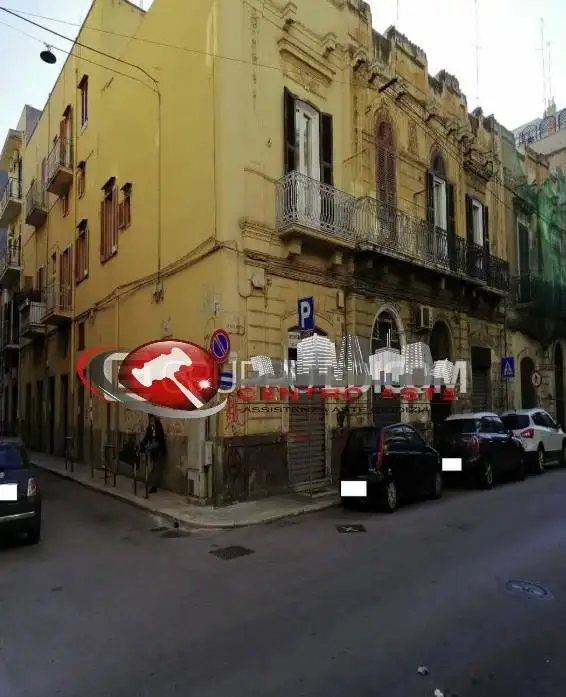 Appartamento in asta a Bari