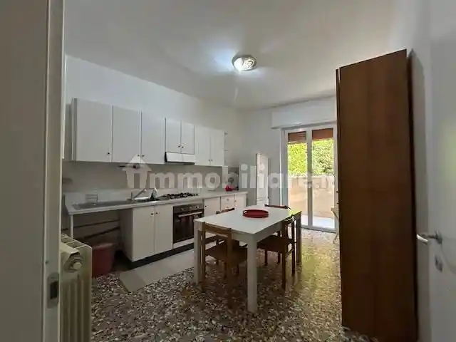 Trilocale ottimo stato, piano rialzato, Piazzale Milano - Stazione, Piacenza - foto 2