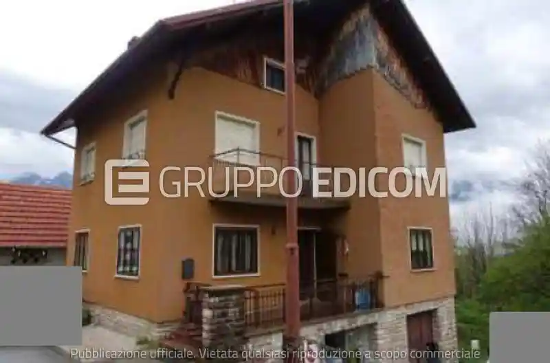 Appartamento in vendita a Tambre